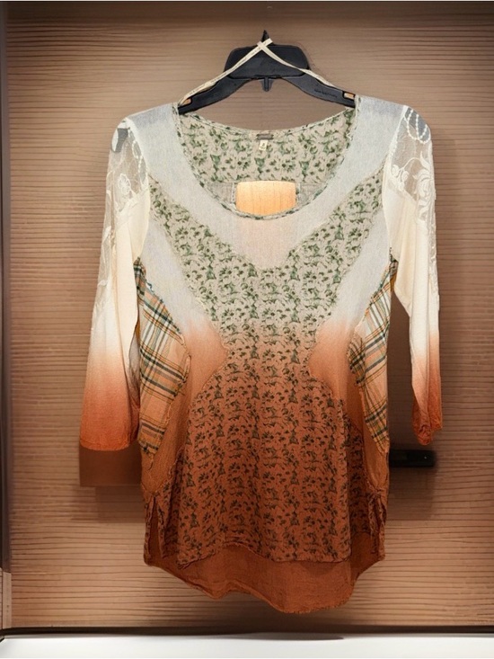 gimmicks by BKE Tops - gimmicks by BKE Cream, Green and Rust Mixed-Print Scoop Neck Top-S-GC